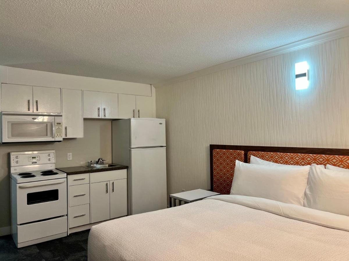The Vic, Ascend Collection Hotel