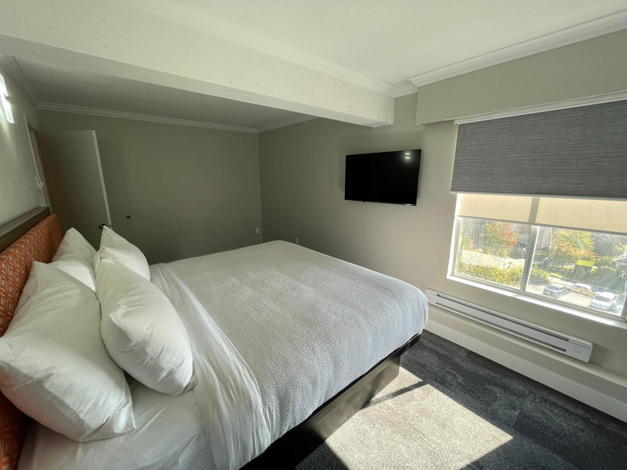 The Vic, Ascend Collection Hotel
